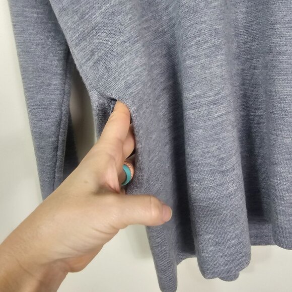 J. Crew V-Neck Grey Sweater Sz XS Merino Pockets Relaxed Quiet Luxury Capsule - Picture 3 of 9
